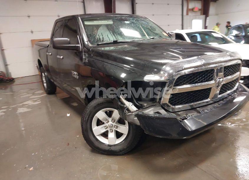2016 Ram 1500 SLT (VIN 1C6RR6GG9GS143960) main photo