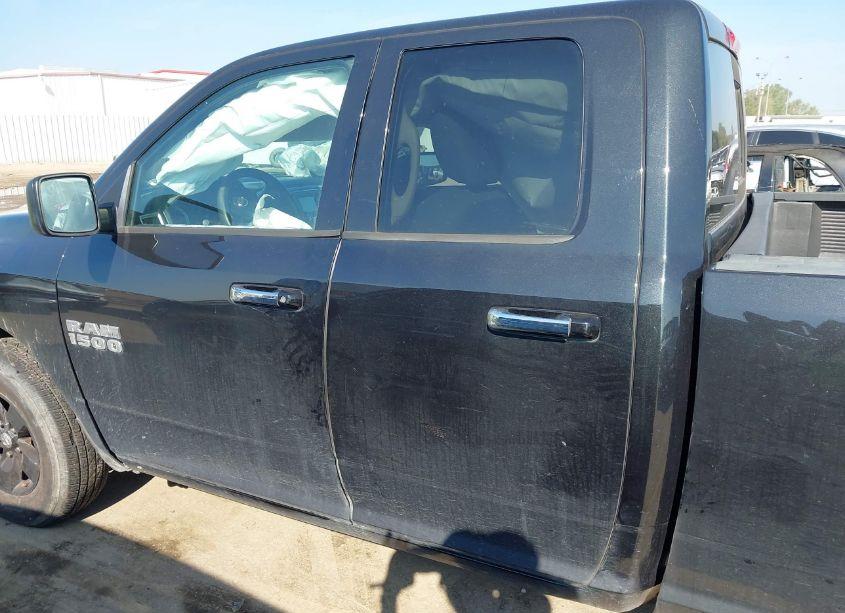 Photo 14 of 2017 Ram 1500 SLT 4X2 6'4 BOX (VIN 1C6RR6GG9HS707916)