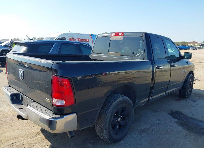 Photo 4 of 2017 Ram 1500 SLT 4X2 6'4 BOX (VIN 1C6RR6GG9HS707916)