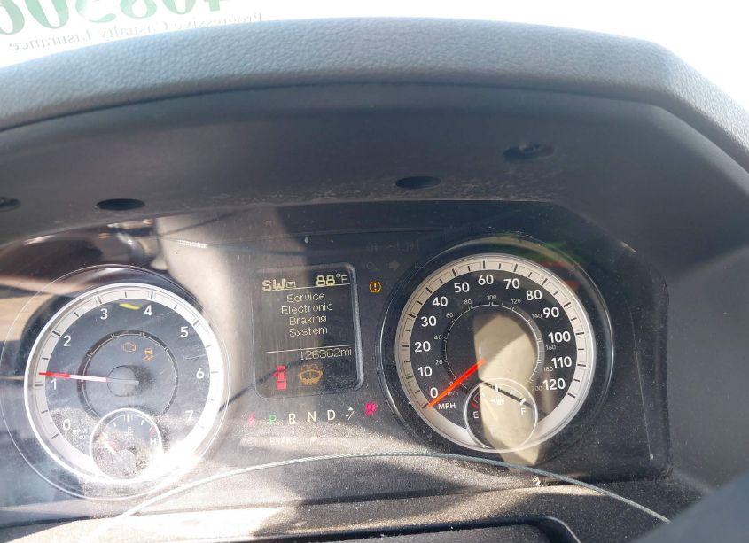 Photo 7 of 2017 Ram 1500 SLT 4X2 6'4 BOX (VIN 1C6RR6GG9HS707916)