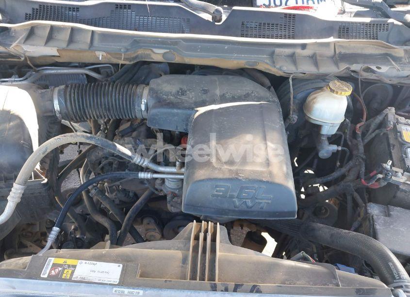 Photo 10 of 2017 Ram 1500 SLT 4X2 6'4 BOX (VIN 1C6RR6GG9HS804033)