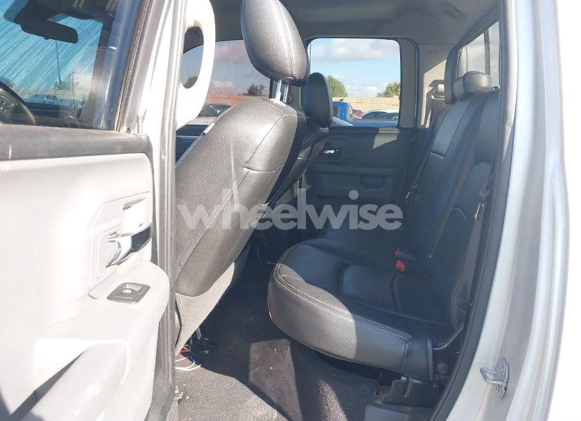 Photo 8 of 2017 Ram 1500 SLT 4X2 6'4 BOX (VIN 1C6RR6GG9HS804033)