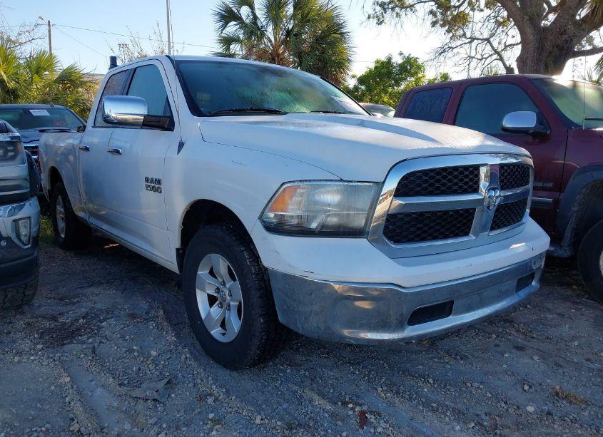 2013 Ram 1500 SLT (VIN 1C6RR6GP3DS604033) main photo