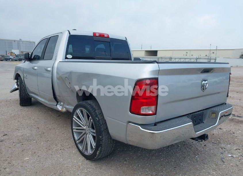 Photo 3 of 2013 Ram 1500 SLT (VIN 1C6RR6GP7DS513010)