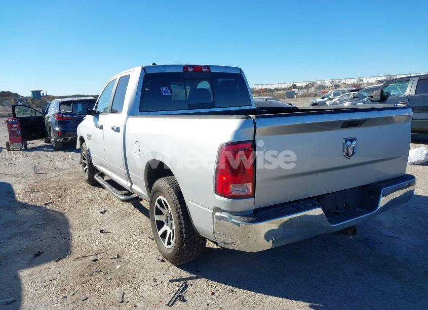 Photo 3 of 2013 Ram 1500 SLT (VIN 1C6RR6GPXDS593810)