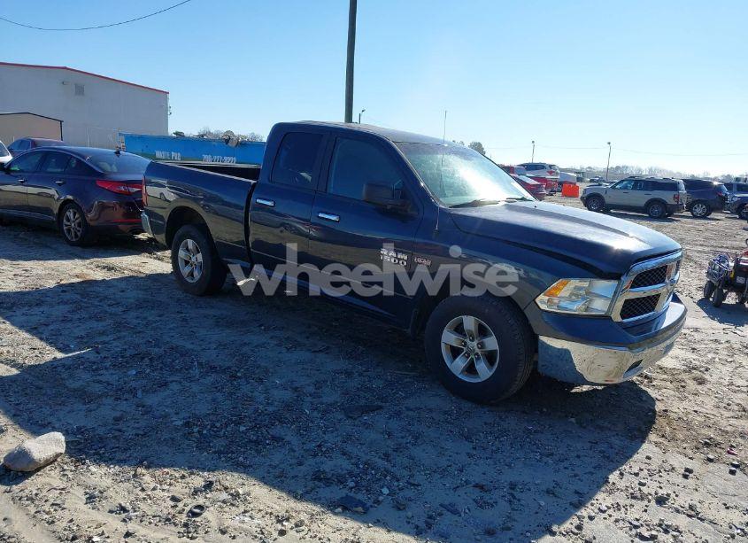 2016 Ram 1500 SLT (VIN 1C6RR6GT0GS227310) main photo