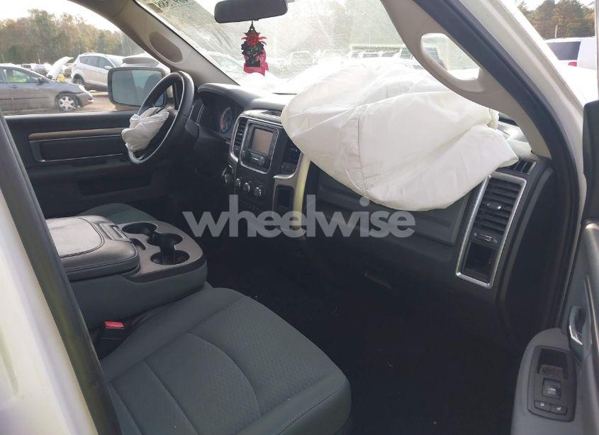 Photo 5 of 2017 Ram 1500 SLT 4X2 6'4 BOX (VIN 1C6RR6GT0HS576582)