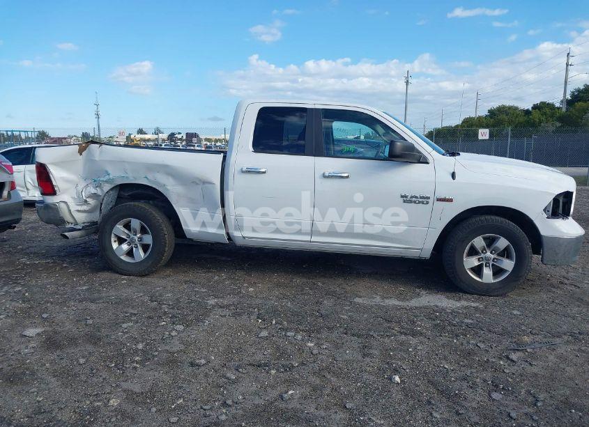 Photo 14 of 2017 Ram 1500 SLT 4X2 6'4 BOX (VIN 1C6RR6GT0HS676357)