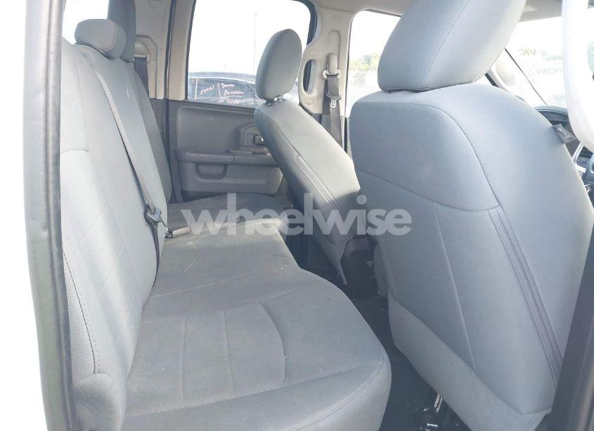 Photo 8 of 2017 Ram 1500 SLT 4X2 6'4 BOX (VIN 1C6RR6GT0HS676357)