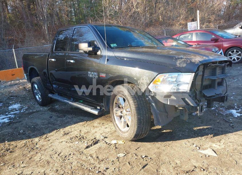 2017 Ram 1500 BIG HORN 4X2 6'4 BOX (VIN 1C6RR6GT1HS645733) main photo