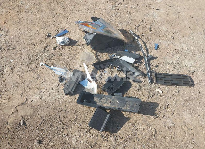 Photo 12 of 2018 Ram 1500 SLT QUAD CAB 4X2 6'4 BOX (VIN 1C6RR6GT1JS131550)