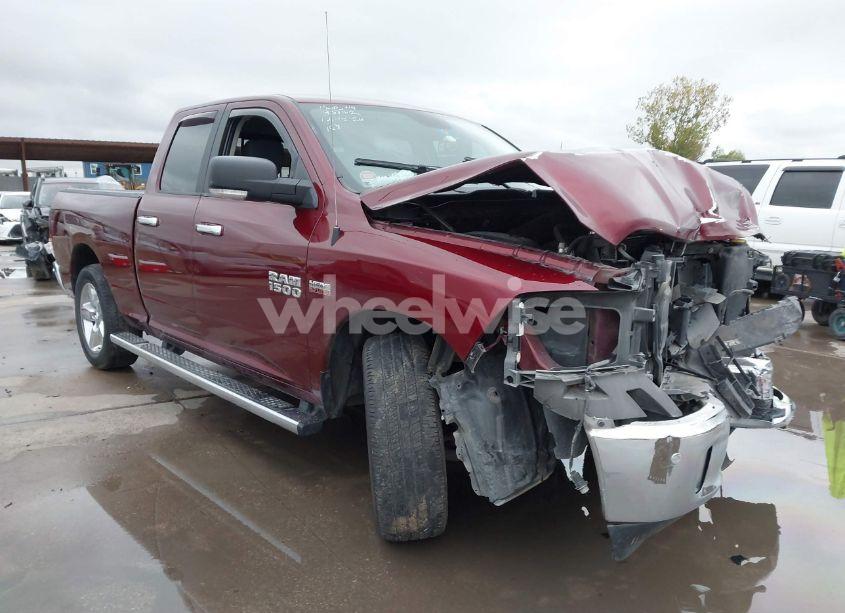 2018 Ram 1500 LONE STAR 4X2 6'4 BOX (VIN 1C6RR6GT2JS166131) main photo