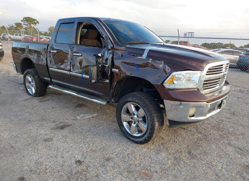2014 Ram 1500 (VIN 1C6RR6GT3ES229257) main photo