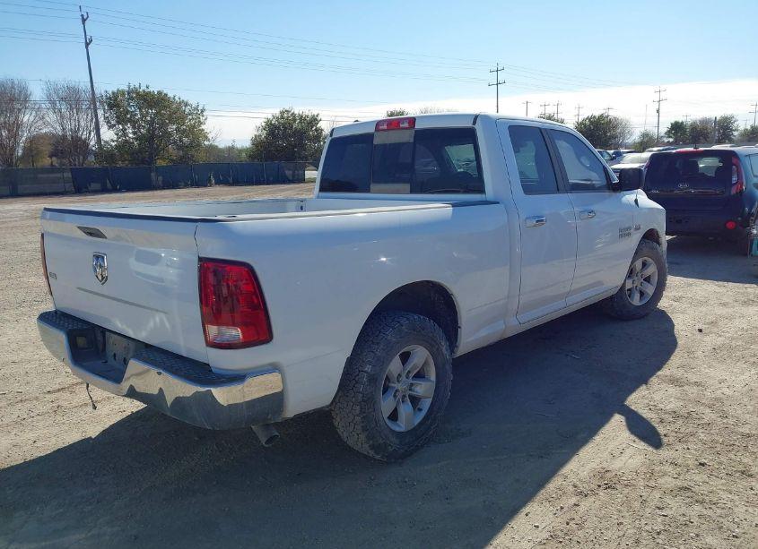 Photo 4 of 2018 Ram 1500 SLT 4X2 6'4 BOX (VIN 1C6RR6GT3JS161293)