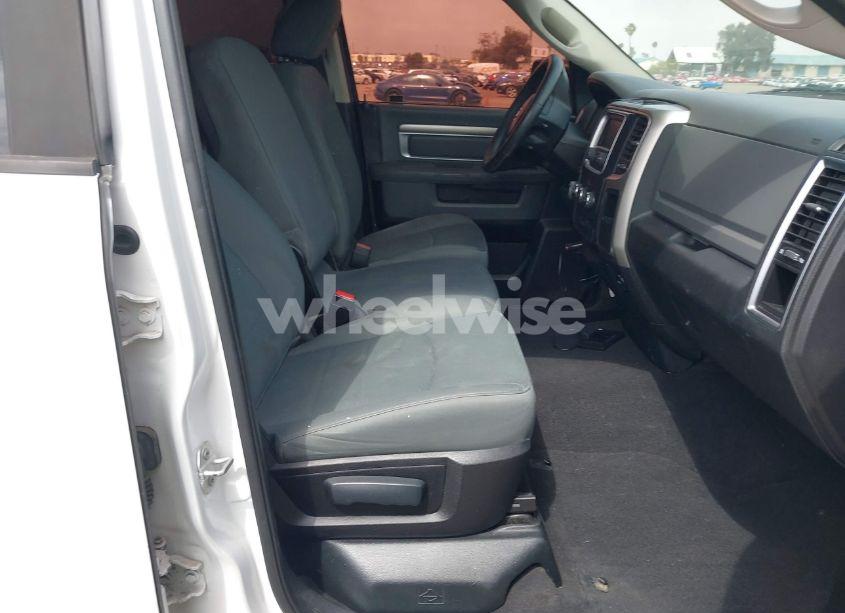 Photo 5 of 2016 Ram 1500 SLT (VIN 1C6RR6GT4GS231408)