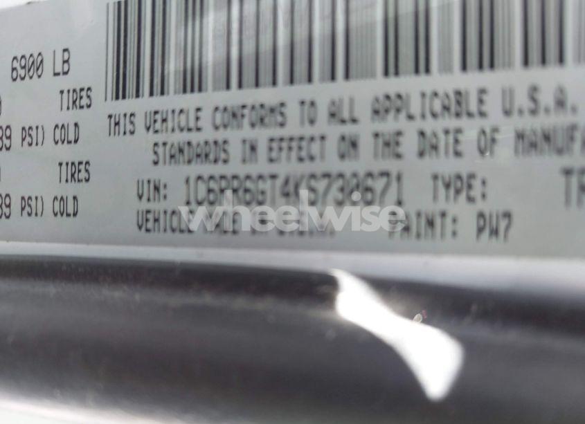 Photo 9 of 2019 Ram 1500 CLASSIC LONE STAR 4X2 6'4 BOX (VIN 1C6RR6GT4KS730671)