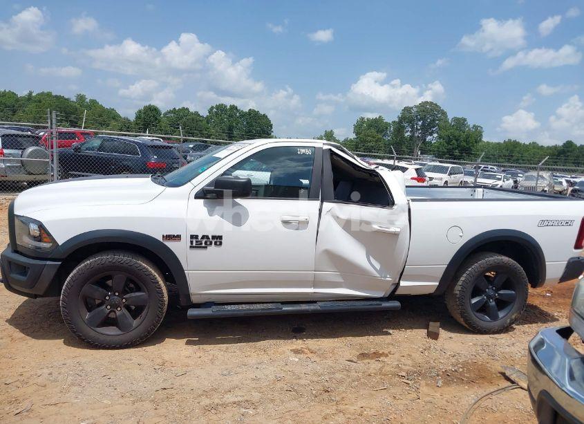 Photo 14 of 2019 Ram 1500 CLASSIC WARLOCK QUAD CAB 4X2 6'4 BOX (VIN 1C6RR6GT5KS731974)