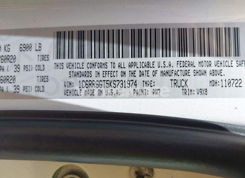 Photo 9 of 2019 Ram 1500 CLASSIC WARLOCK QUAD CAB 4X2 6'4 BOX (VIN 1C6RR6GT5KS731974)