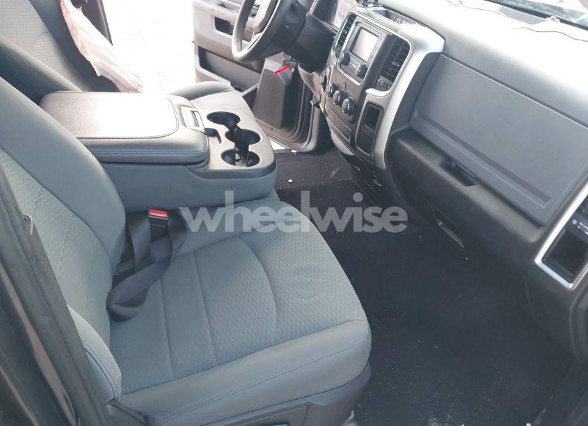 Photo 5 of 2016 Ram 1500 SLT (VIN 1C6RR6GT6GS231359)