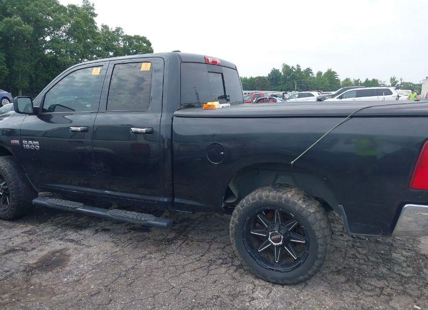 Photo 13 of 2017 Ram 1500 SLT QUAD CAB 4X2 6'4 BOX (VIN 1C6RR6GT6HS661894)