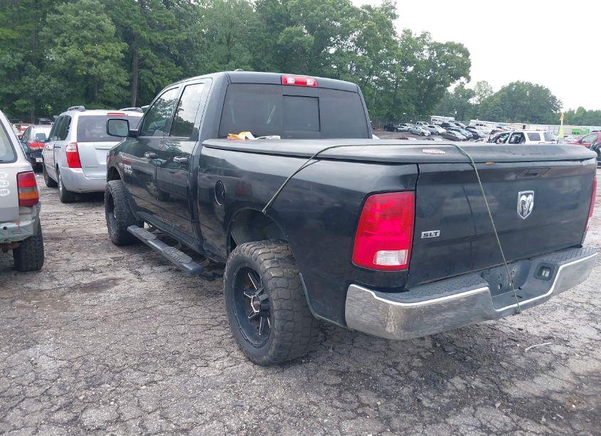 Photo 3 of 2017 Ram 1500 SLT QUAD CAB 4X2 6'4 BOX (VIN 1C6RR6GT6HS661894)