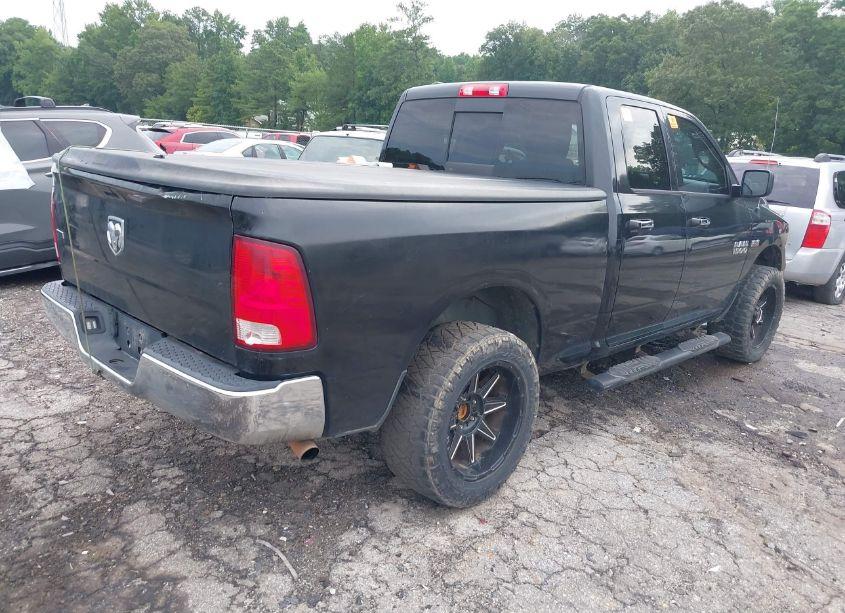 Photo 4 of 2017 Ram 1500 SLT QUAD CAB 4X2 6'4 BOX (VIN 1C6RR6GT6HS661894)