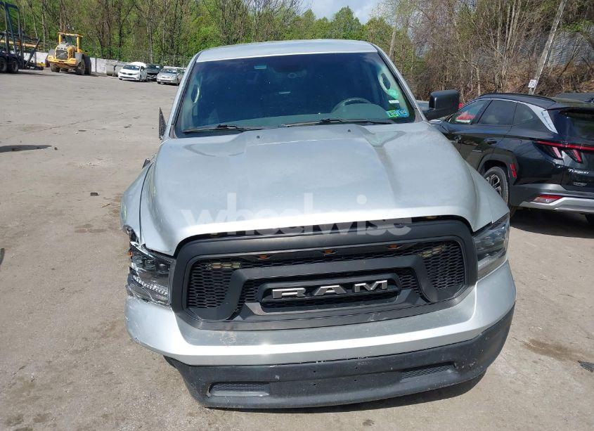 Photo 12 of 2017 Ram 1500 SLT 4X2 6'4 BOX (VIN 1C6RR6GT7HS520333)