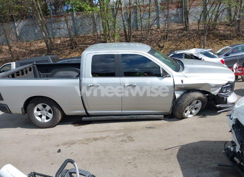 Photo 13 of 2017 Ram 1500 SLT 4X2 6'4 BOX (VIN 1C6RR6GT7HS520333)