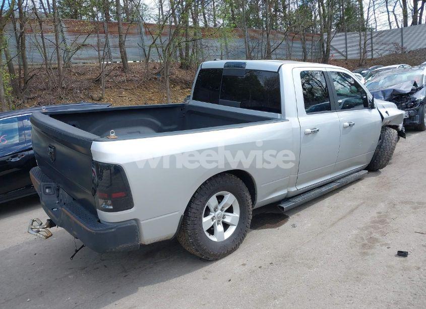 Photo 4 of 2017 Ram 1500 SLT 4X2 6'4 BOX (VIN 1C6RR6GT7HS520333)