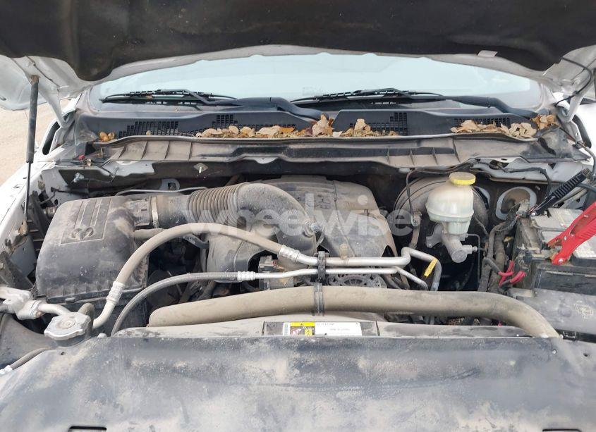 Photo 10 of 2017 Ram 1500 SLT 4X2 6'4 BOX (VIN 1C6RR6GT7HS535687)