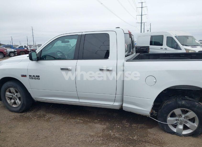 Photo 14 of 2017 Ram 1500 SLT 4X2 6'4 BOX (VIN 1C6RR6GT7HS535687)