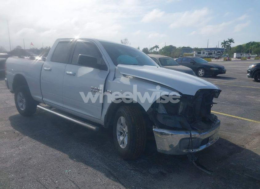 2014 Ram 1500 SLT (VIN 1C6RR6GT8ES164812) main photo