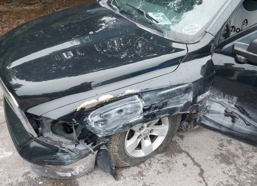 Photo 21 of 2017 Ram 1500 SLT QUAD CAB 4X2 6'4 BOX (VIN 1C6RR6GTXHS549924)