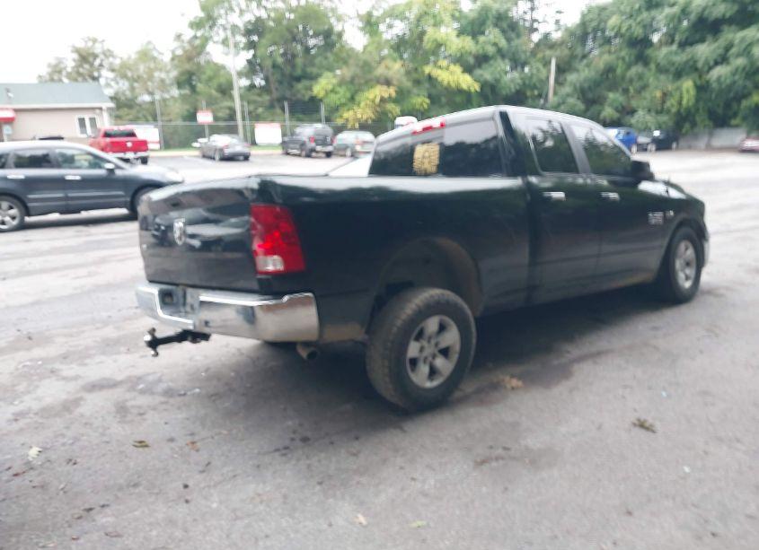 Photo 4 of 2017 Ram 1500 SLT QUAD CAB 4X2 6'4 BOX (VIN 1C6RR6GTXHS549924)