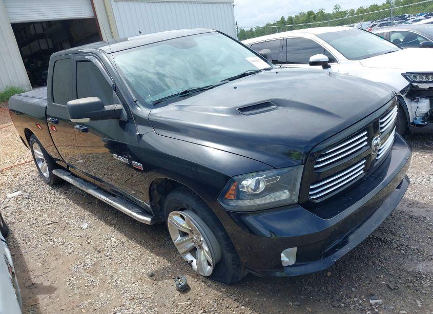 2015 Ram 1500 SPORT (VIN 1C6RR6HT5FS530614) main photo