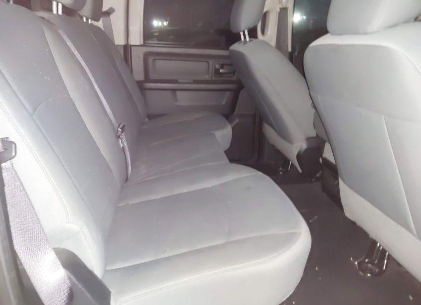 Photo 8 of 2017 Ram 1500 TRADESMAN 4X2 5'7 BOX (VIN 1C6RR6KG0HS570243)