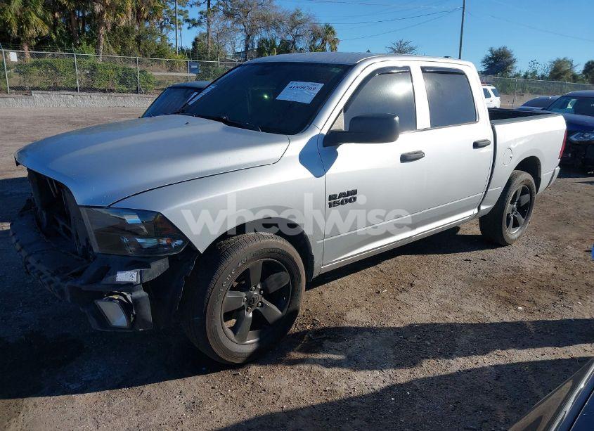 Photo 2 of 2018 Ram 1500 EXPRESS 4X2 5'7 BOX (VIN 1C6RR6KG0JS284186)