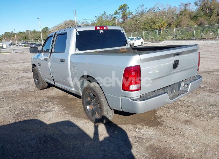 Photo 3 of 2018 Ram 1500 EXPRESS 4X2 5'7 BOX (VIN 1C6RR6KG0JS284186)