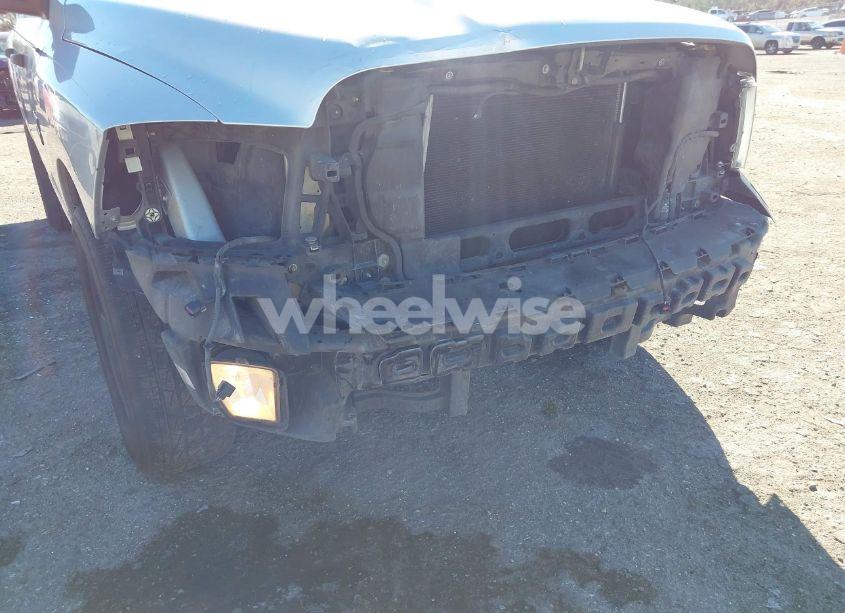 Photo 6 of 2018 Ram 1500 EXPRESS 4X2 5'7 BOX (VIN 1C6RR6KG0JS284186)