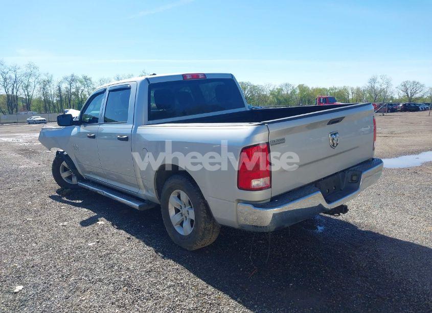 Photo 3 of 2018 Ram 1500 N/A (VIN 1C6RR6KG3JS127364)
