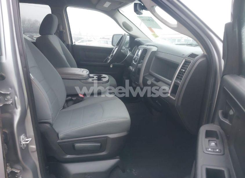 Photo 5 of 2019 Ram 1500 CLASSIC TRADESMAN 4X2 5'7 BOX (VIN 1C6RR6KG3KS726864)