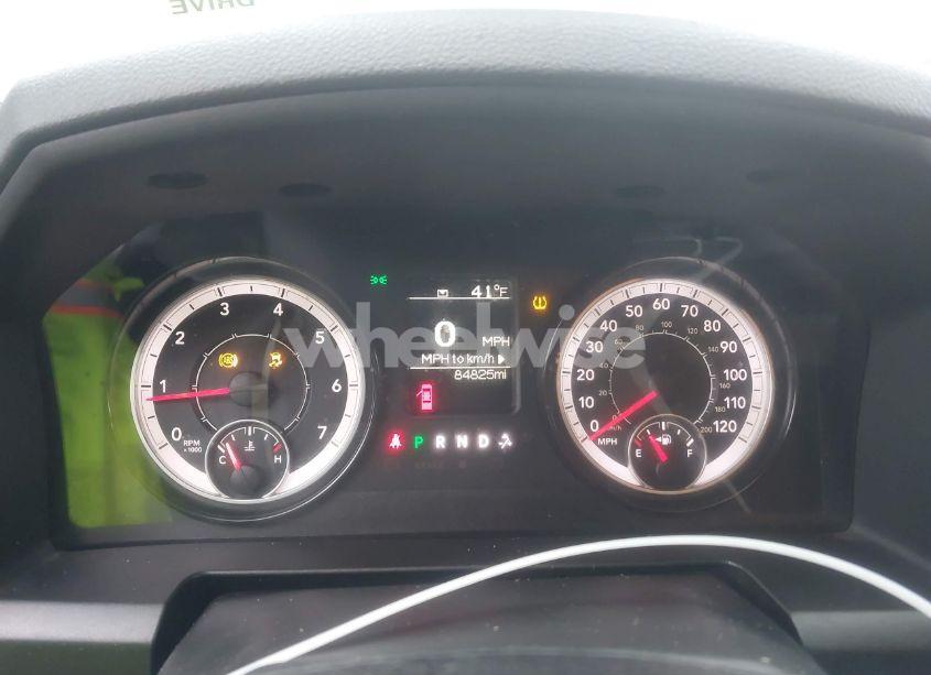 Photo 7 of 2019 Ram 1500 CLASSIC TRADESMAN 4X2 5'7 BOX (VIN 1C6RR6KG3KS726864)