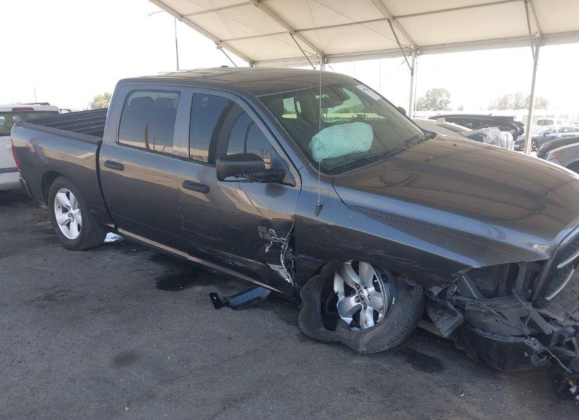 Photo 13 of 2016 Ram 1500 EXPRESS (VIN 1C6RR6KG4GS183595)