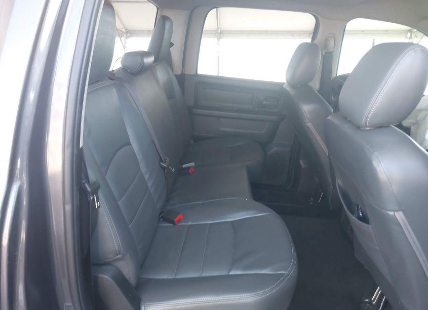 Photo 8 of 2016 Ram 1500 EXPRESS (VIN 1C6RR6KG4GS183595)