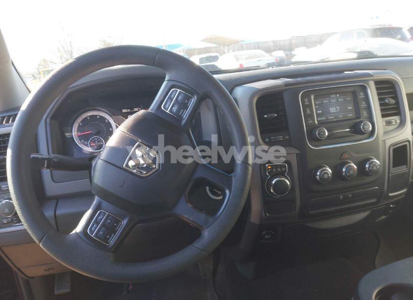 Photo 20 of 2018 Ram 1500 EXPRESS 4X2 5'7 BOX (VIN 1C6RR6KG5JS304593)