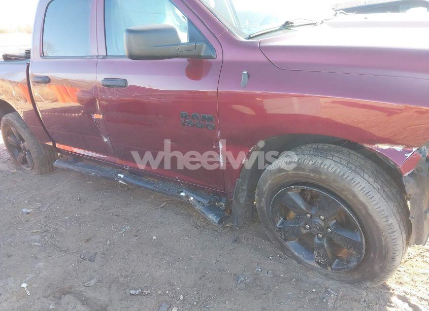 Photo 6 of 2018 Ram 1500 EXPRESS 4X2 5'7 BOX (VIN 1C6RR6KG5JS304593)