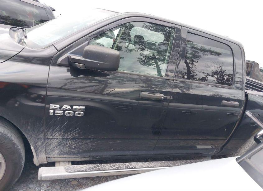 Photo 14 of 2016 Ram 1500 EXPRESS (VIN 1C6RR6KG7GS263733)