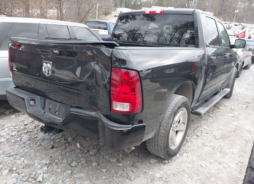 Photo 4 of 2016 Ram 1500 EXPRESS (VIN 1C6RR6KG7GS263733)