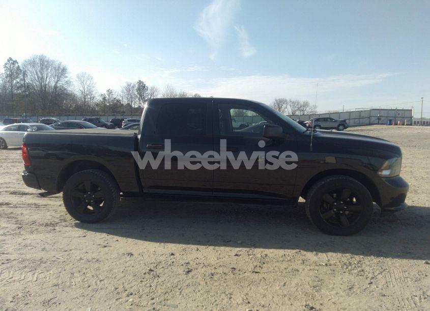 Photo 13 of 2016 Ram 1500 EXPRESS (VIN 1C6RR6KG9GS108150)