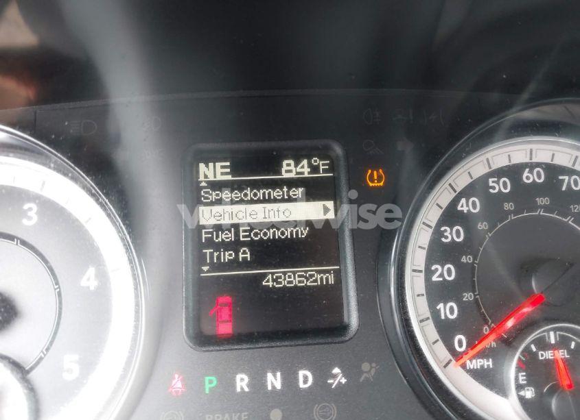 Photo 7 of 2018 Ram 1500 (VIN 1C6RR6KM0JS278331)